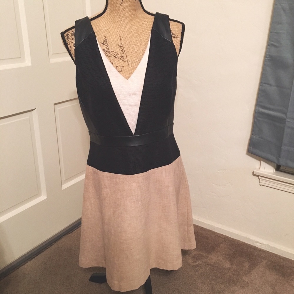 Ann Taylor color block dress with leather detail - Picture 2 of 4